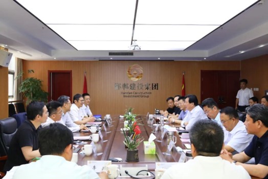中石油天然氣銷售河北公司黨委書記、執(zhí)行董事徐文滿一行到邯鄲建投集團(tuán)調(diào)研指導(dǎo)工作